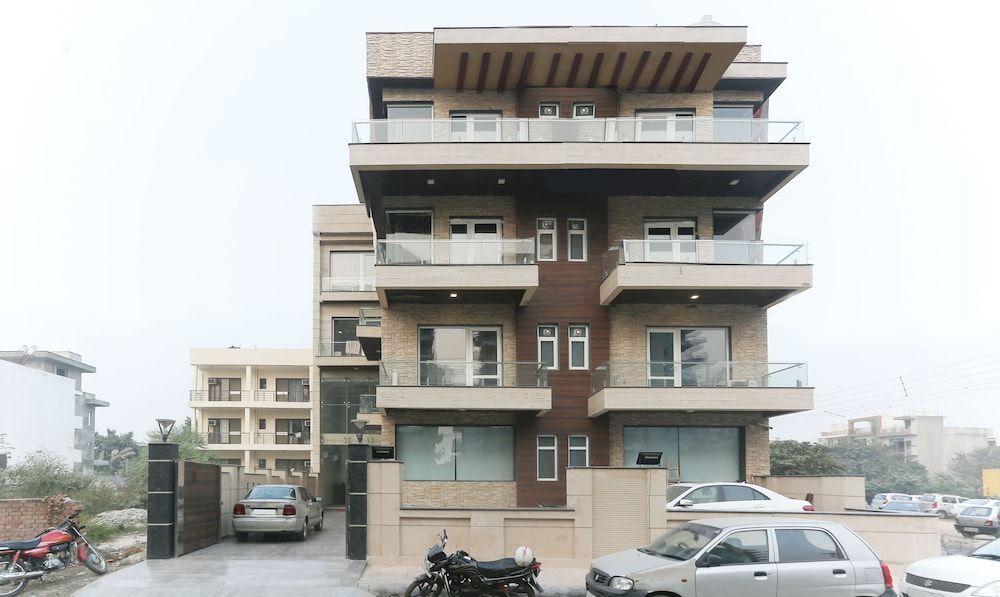 Treebo Hotel WOW - last minute hotel in Gurgaon