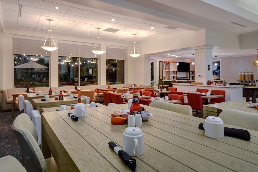 Hilton Garden Inn Ft Myers - photo 35