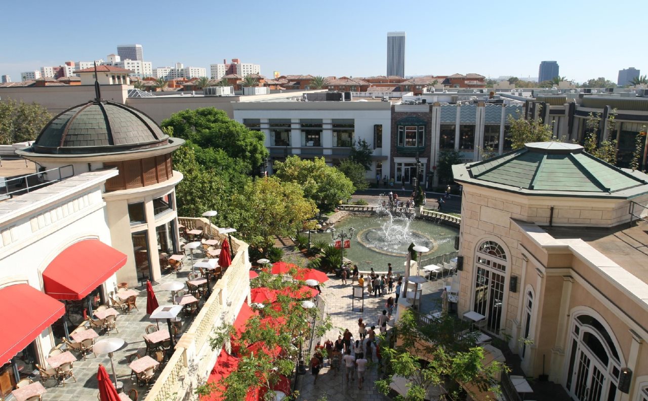 Alaya Hollywood — 4-Star Luxury Hotel in Los Angeles, United States