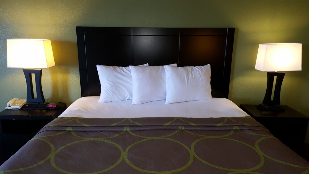 Inn of Rockwall - photo 9