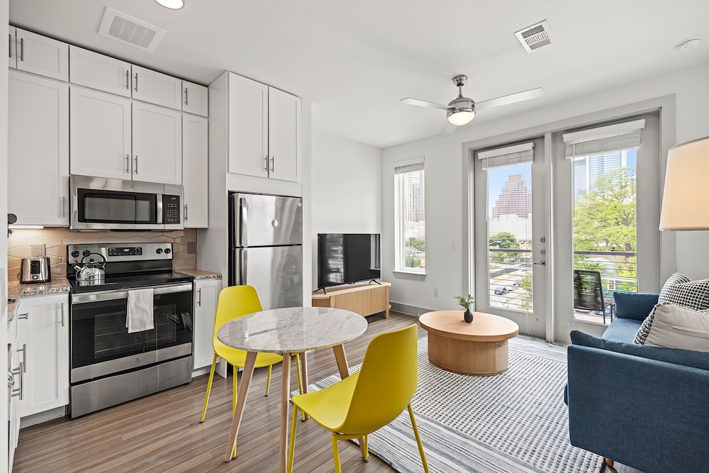 Placemakr Downtown Austin - photo 139
