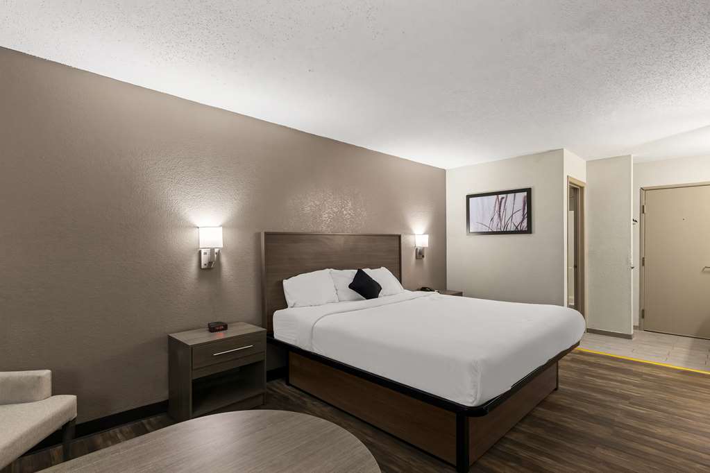 Red Lion Inn & Suites Caseyville - photo 14