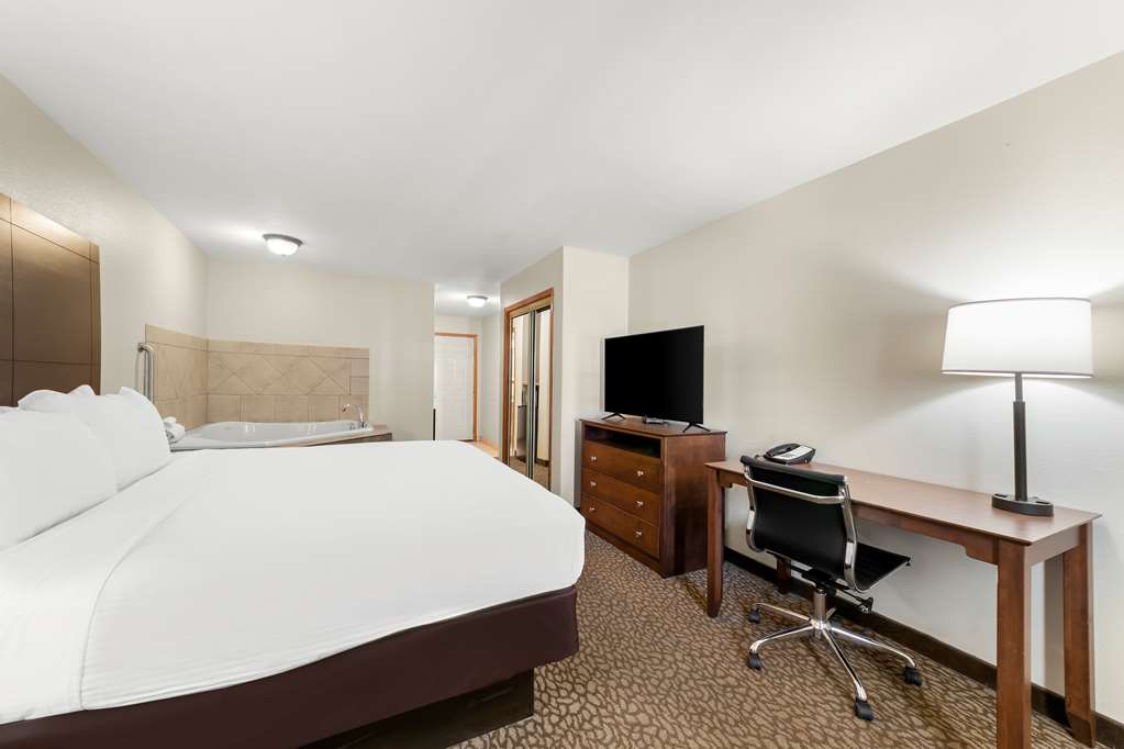 Best Western George West Executive Inn - photo 16