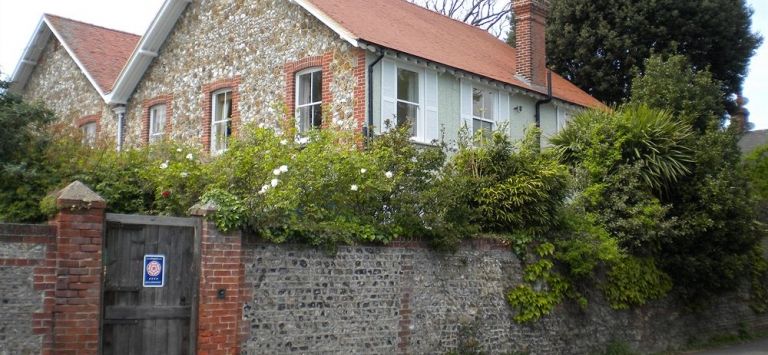 Hayleys Corner - carbon neutral hotel in Bognor Regis