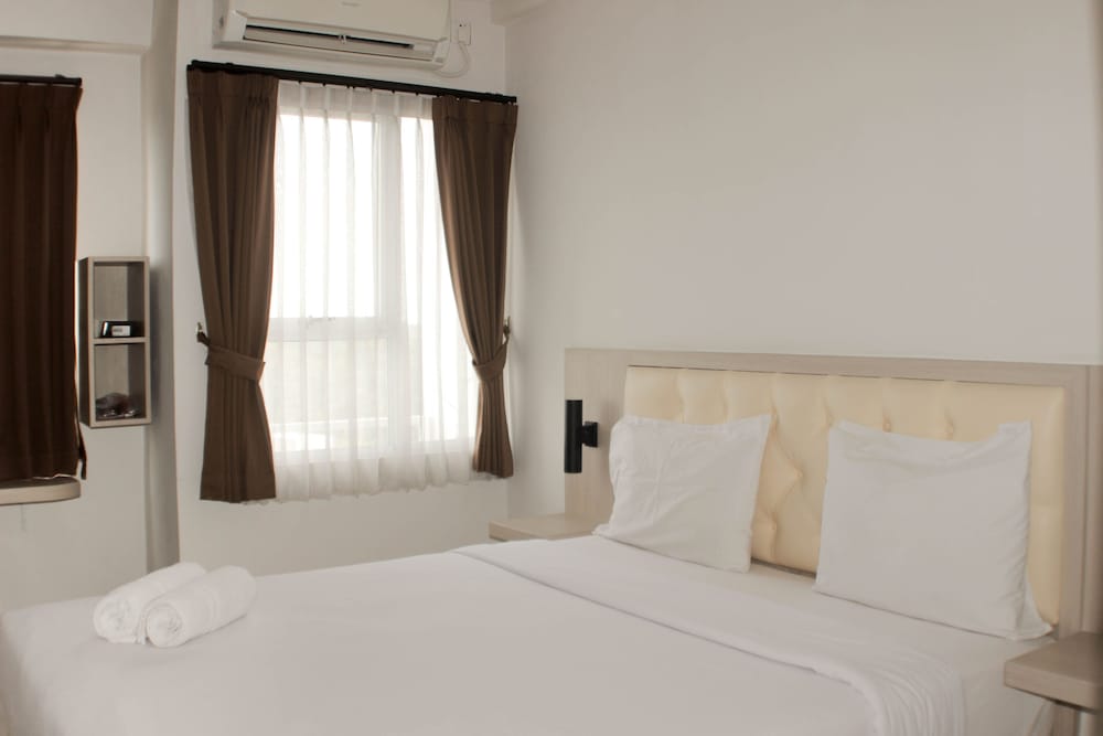 Homey And Cozy Studio Apartment At Elvis Tower in Cikarang, Indonesia