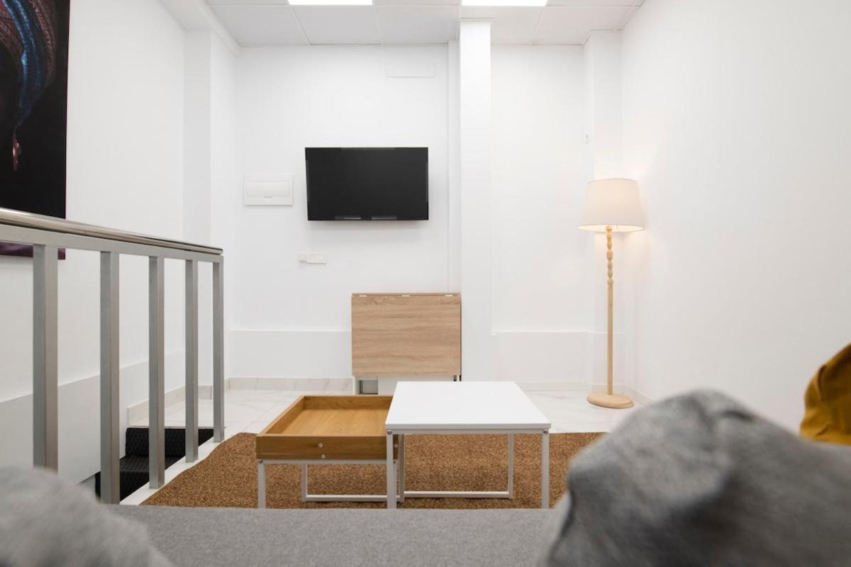 A Beautiful Brand New Apartment Hortaleza Madrid
