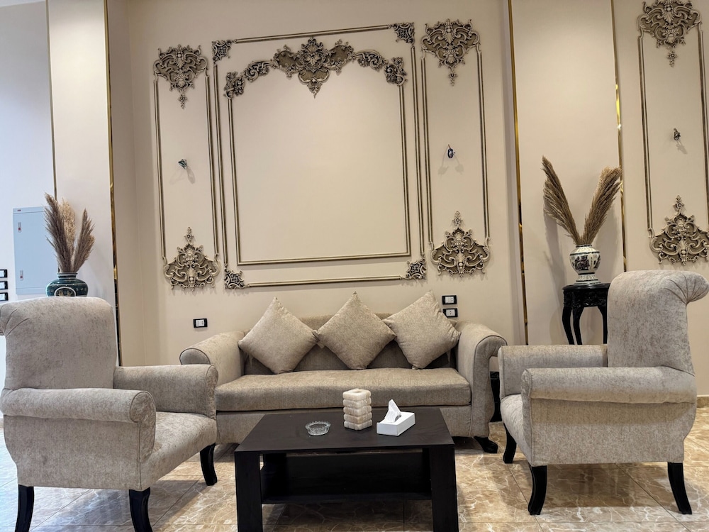 Master Pyramids Inn - carbon neutral hotel in Giza
