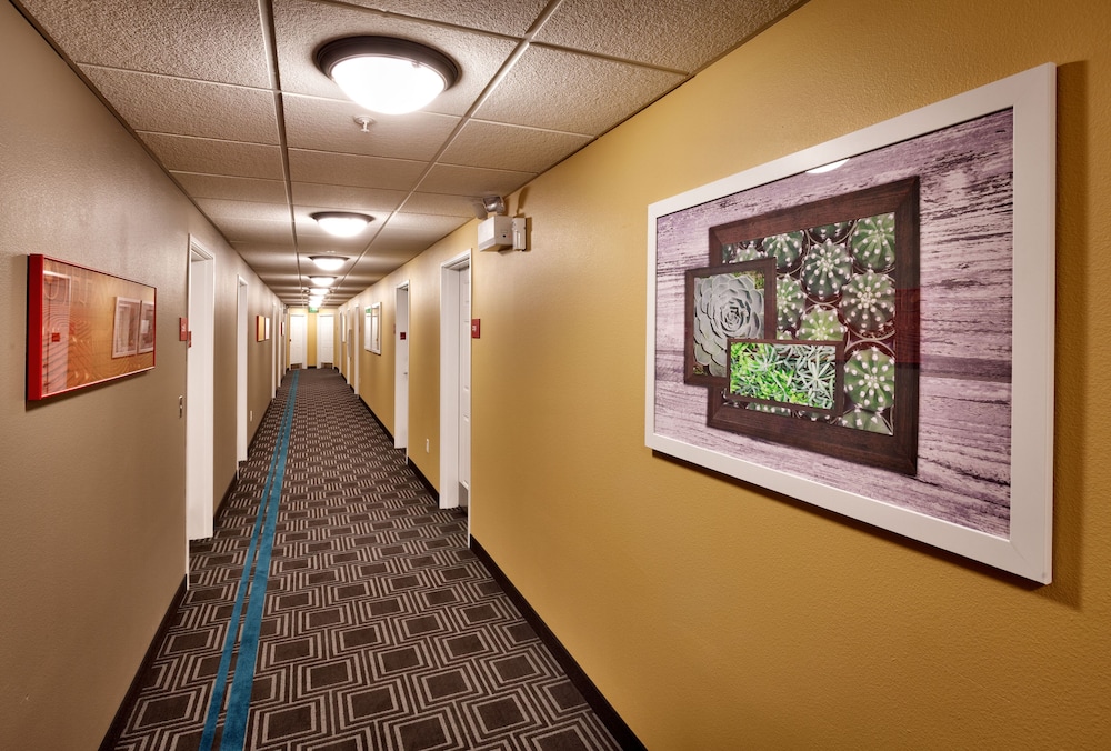 Towneplace Suites by Marriott Sierra Vista - photo 33