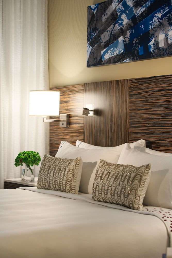 Renaissance Denver Downtown City Center Hotel - photo 21