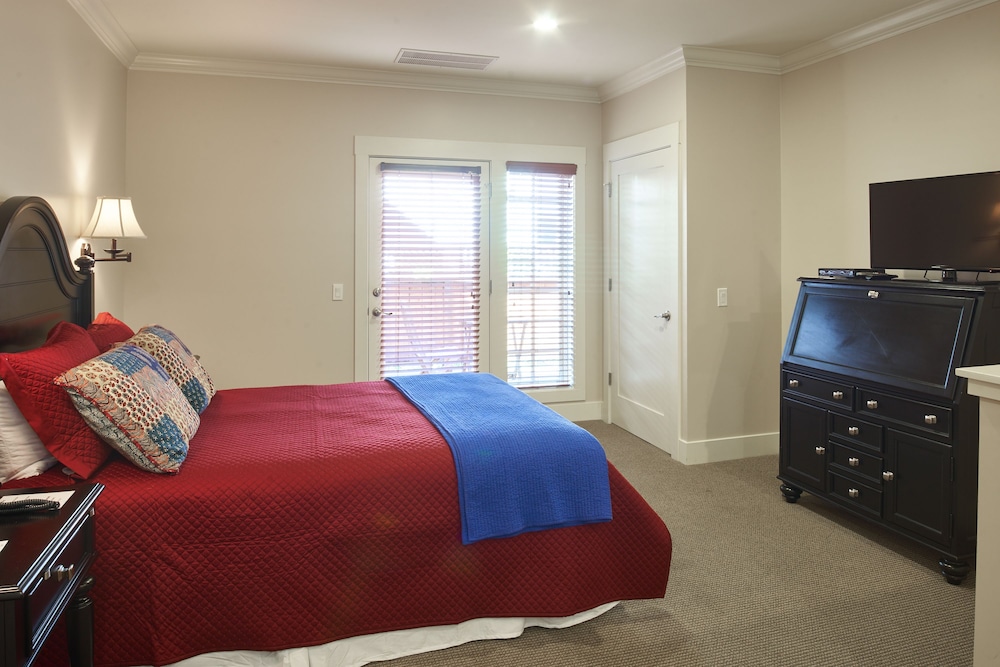 Hotel Mac - photo 24