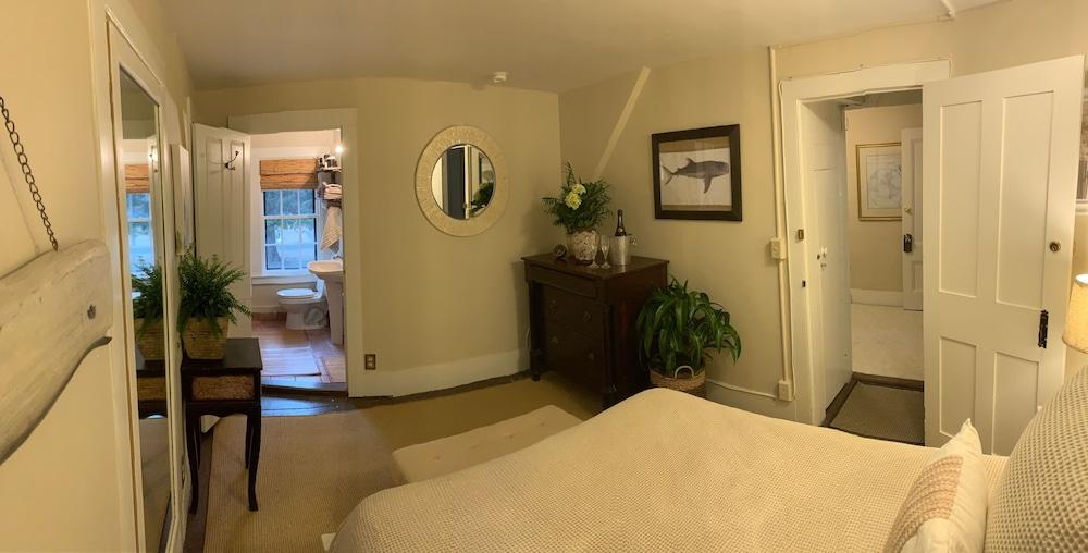 Olde Captains Inn - photo 26