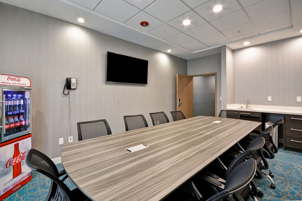 Home2 Suites by Hilton Jackson MI - photo 35