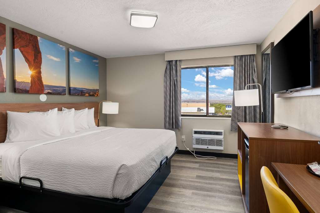 Days Inn by Wyndham Albuquerque I 25 - photo 31
