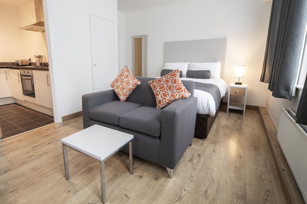 Wellington Apartments — 4-Star Luxury Hotel in Norwich, United Kingdom