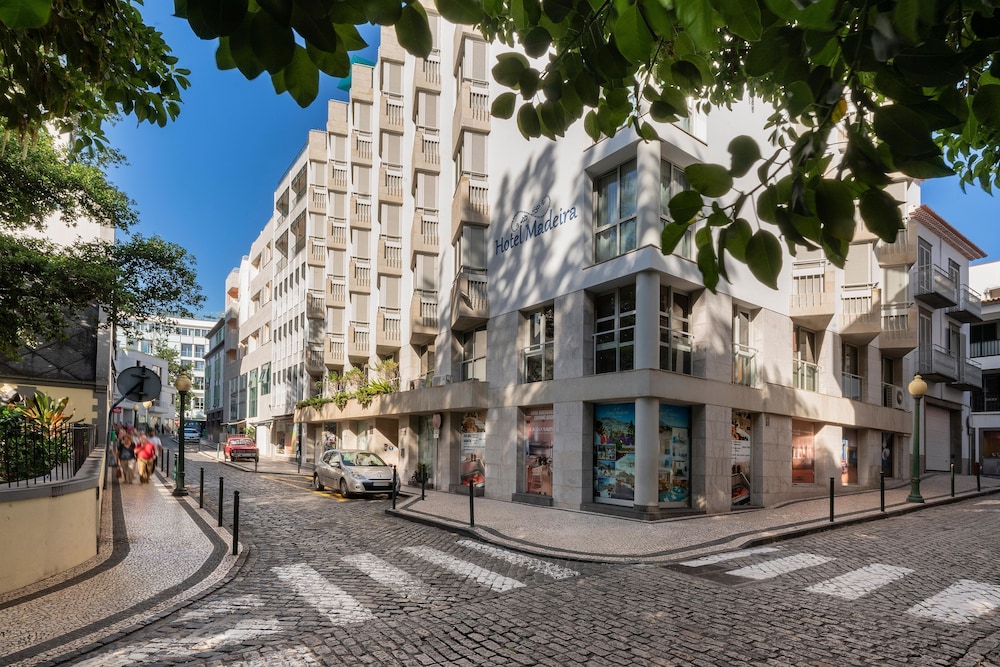 Hotel Madeira - carbon neutral hotel in Funchal