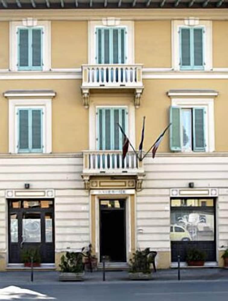 Hotel Torre Matilde in Viareggio, Italy