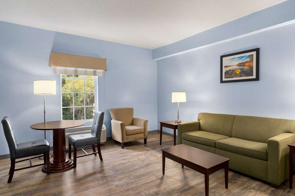 Baymont by Wyndham Henderson Oxford - photo 13