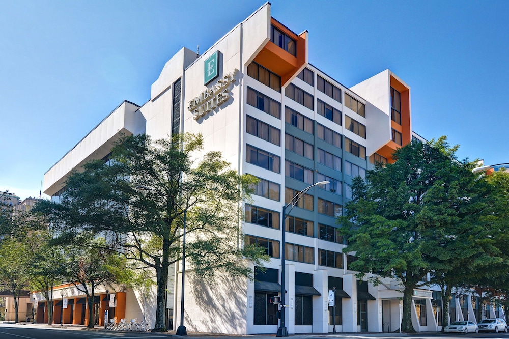Embassy Suites Hotel Winston Salem - photo 46