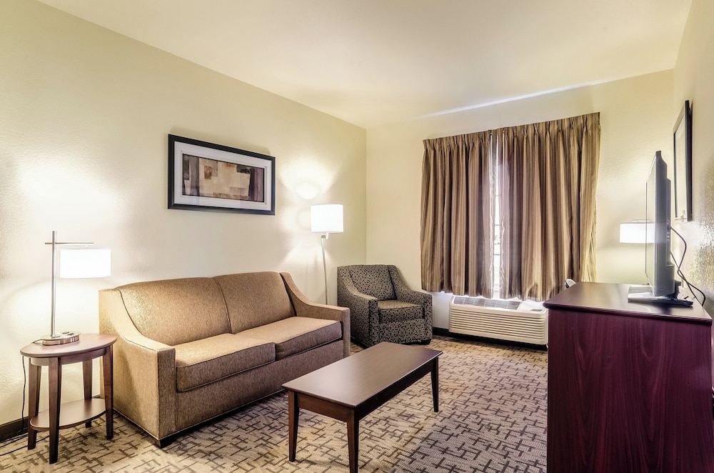 Cobblestone Hotel & Suites Gering Scottsbluff - photo 21