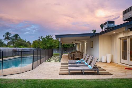 The Claremont Chic Luxe Putting Green Pool — Phoenix