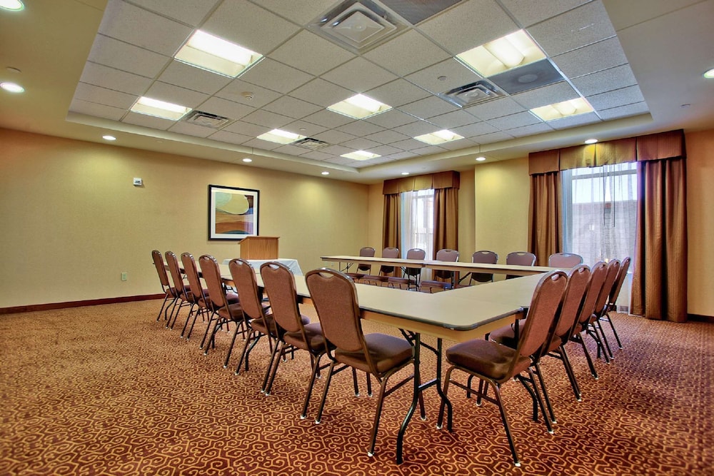 Hampton Inn & Suites Scottsdale at Talking Stick - photo 36