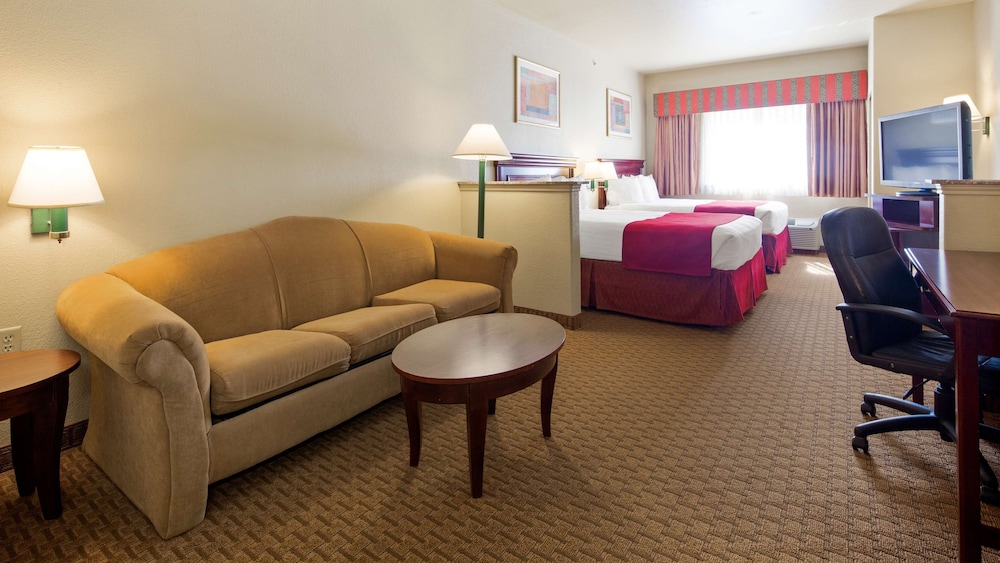 SureStay Plus Hotel by Best Western Quanah - photo 7