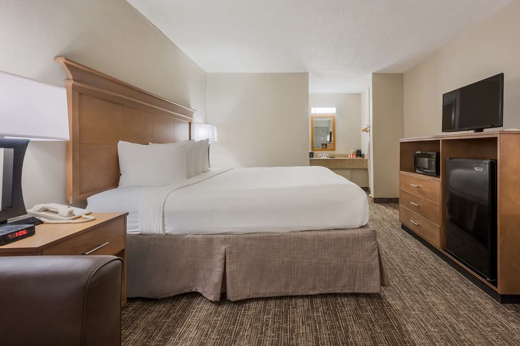 Best Western University Inn - photo 15