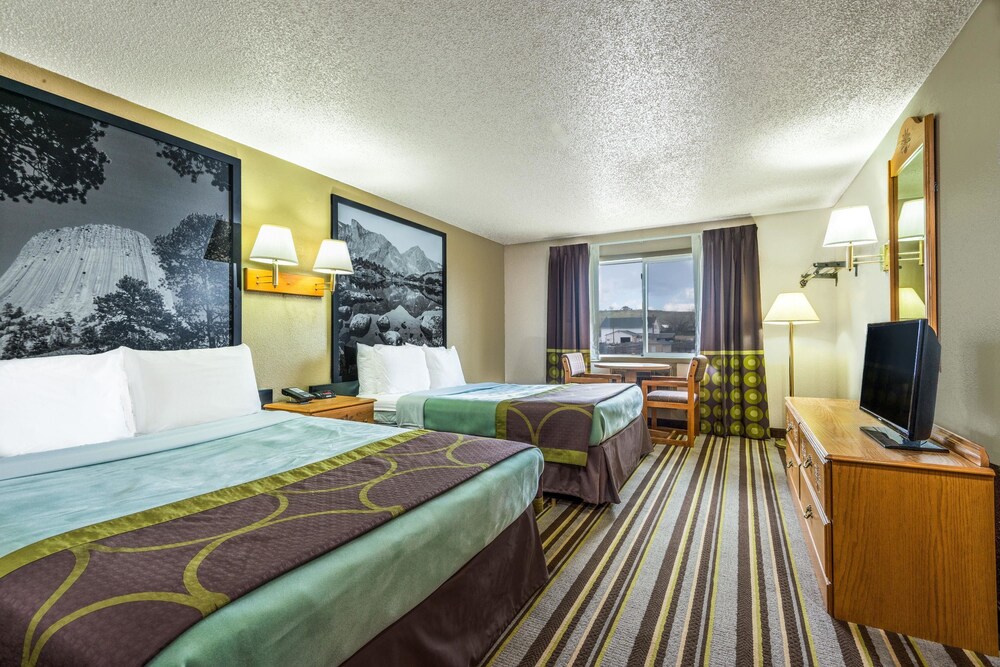 Super 8 by Wyndham Sheridan - photo 9