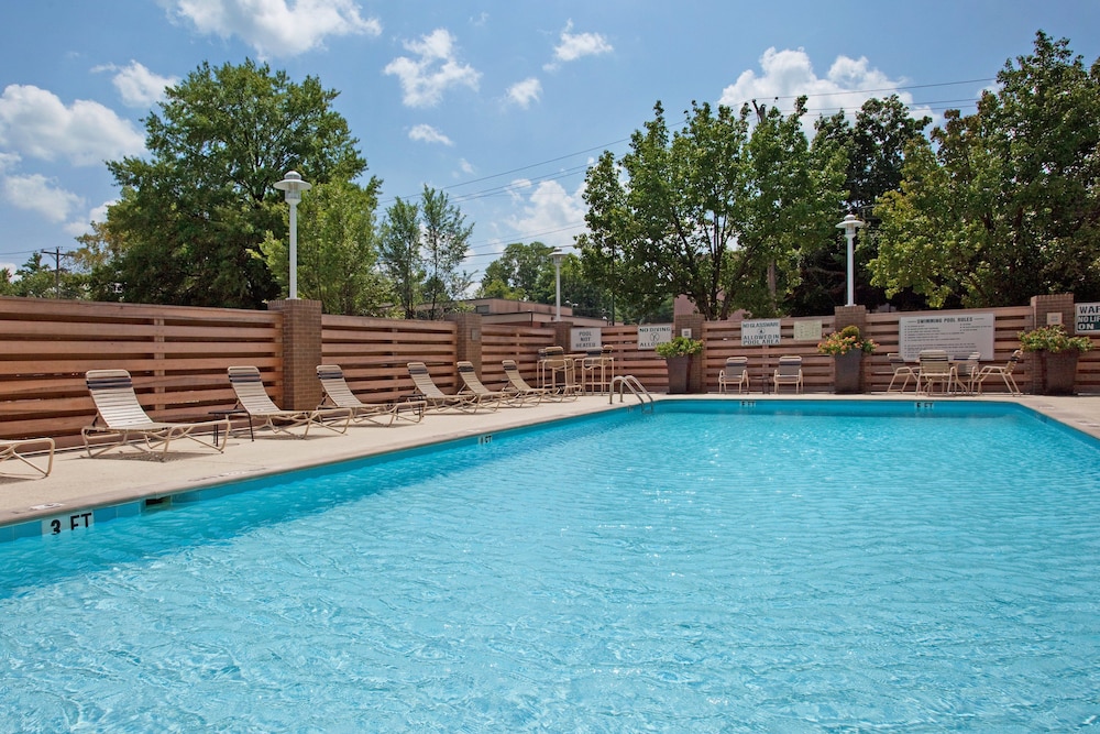 Holiday Inn Nashville Vanderbilt by IHG - photo 22