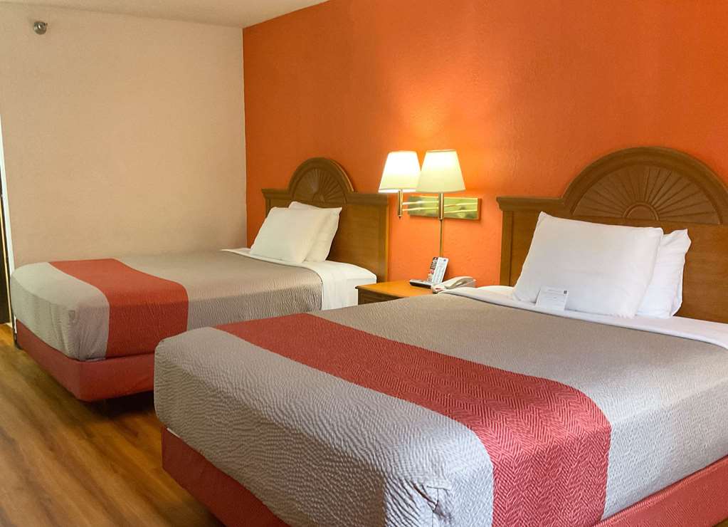 Motel 6 Westley CA - photo 11
