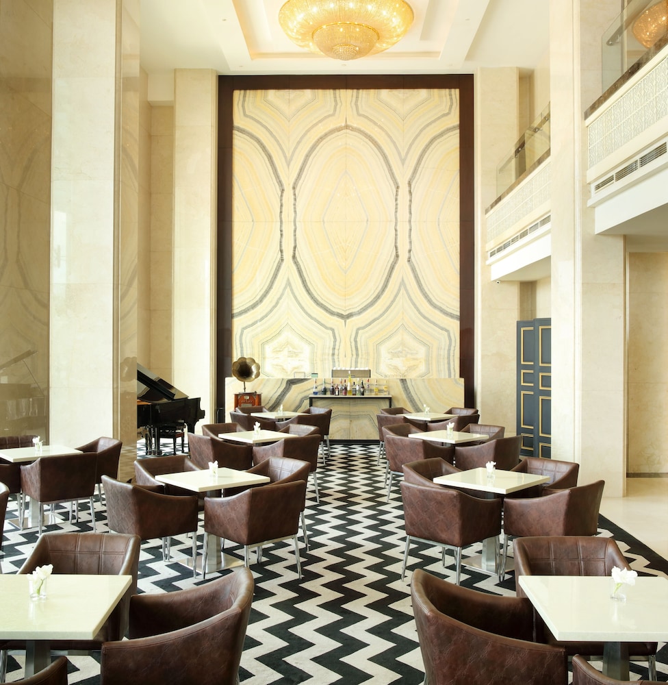 Four Points by Sheraton Medan — Medan — photo 3