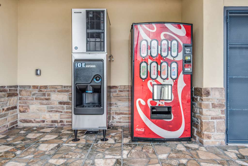 Americas Best Value Inn & Suites Houston at Hwy 6 - photo 26