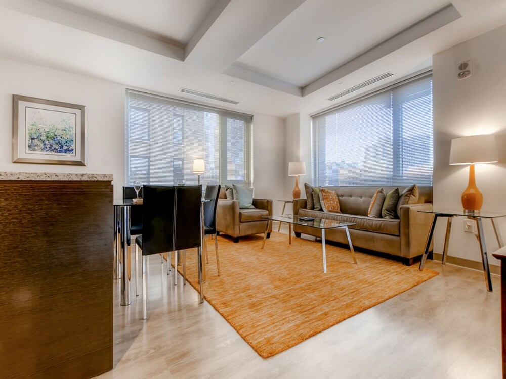 Global Luxury Suites at the Commonwealth - photo 21