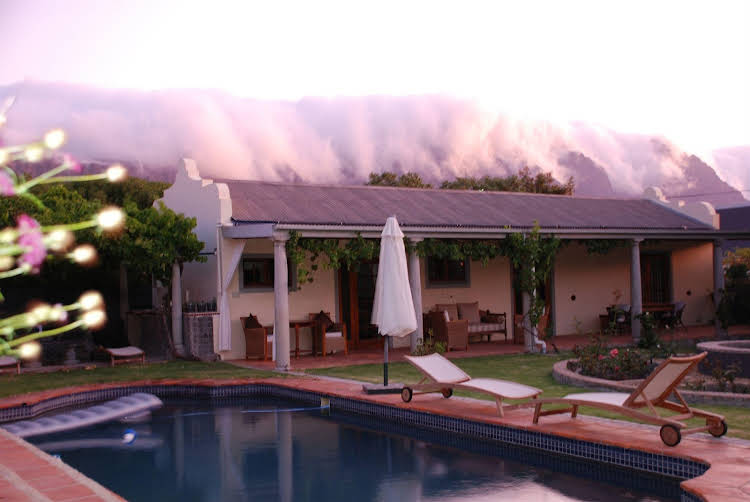 Realou - carbon neutral hotel in Cape Town