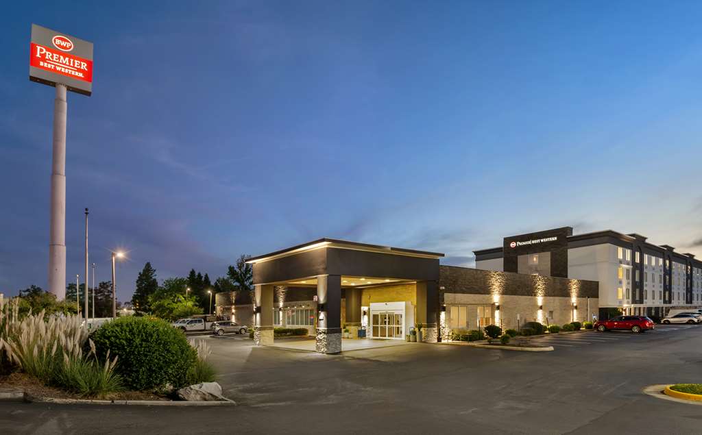 Best Western Premier Richmond City Gateway in Richmond, United States