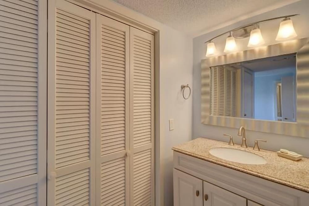 433 Plantation Club at The Sea Pines Resort - photo 6
