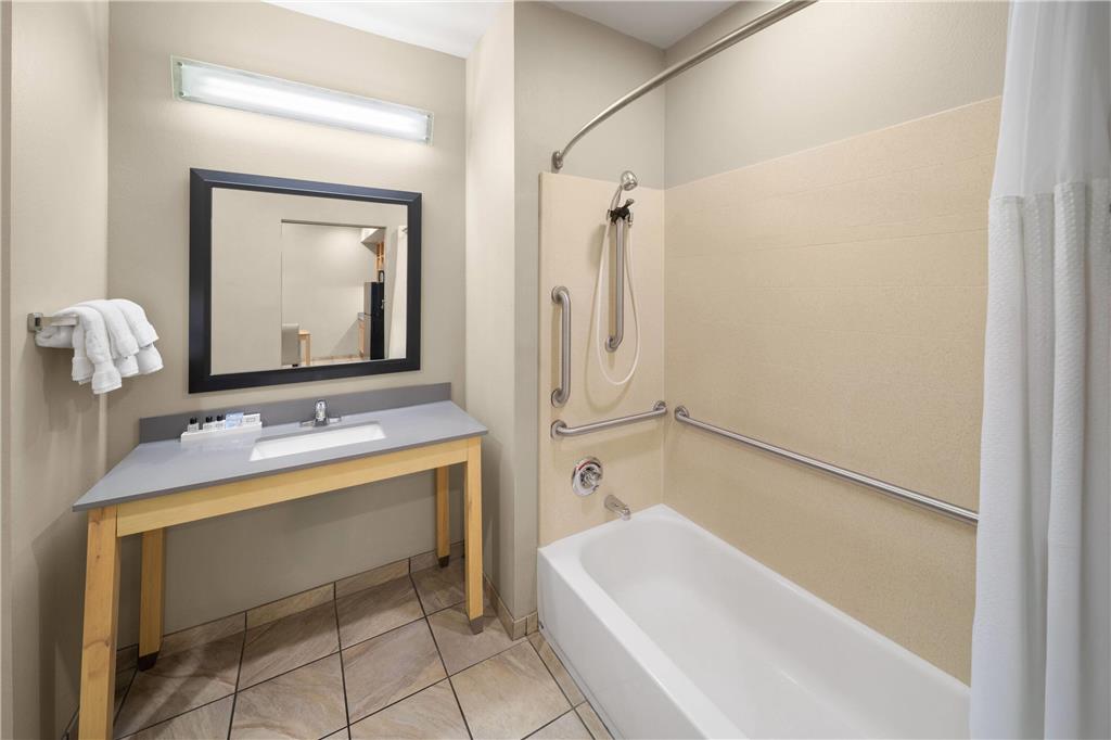 Stone Hill Norman Trademark Collection by Wyndham - photo 23