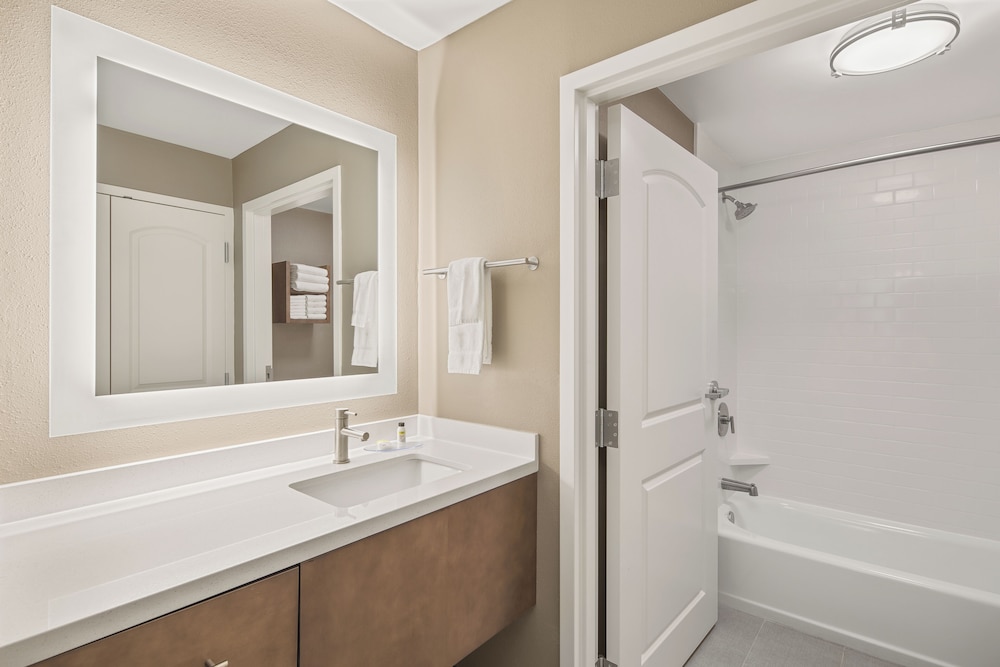 Staybridge Suites Florence Civic Center by IHG - photo 28