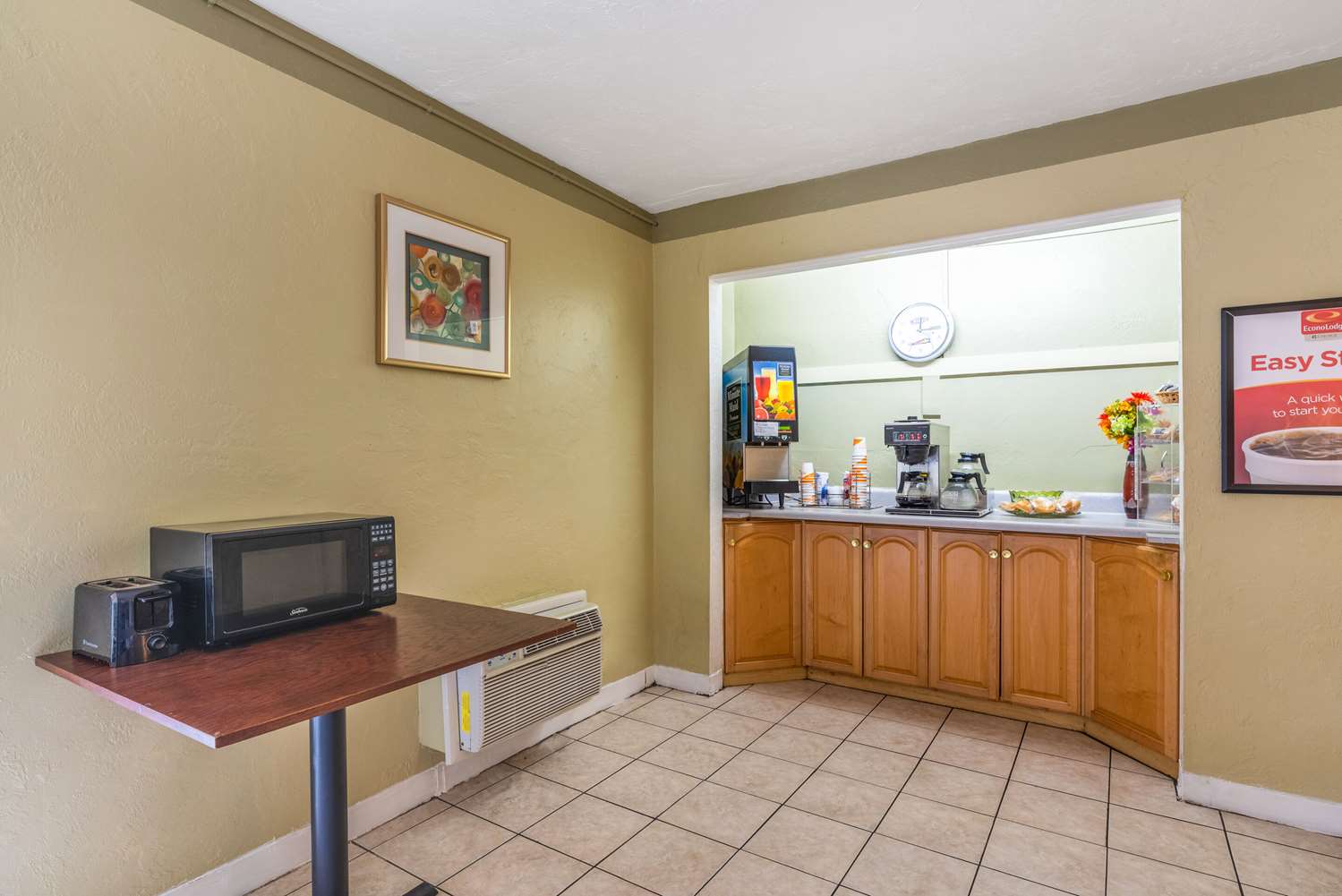 Travelodge by Wyndham Gainesville - photo 14