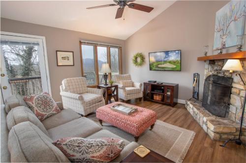Ansley Heights — Blowing Rock — photo 2