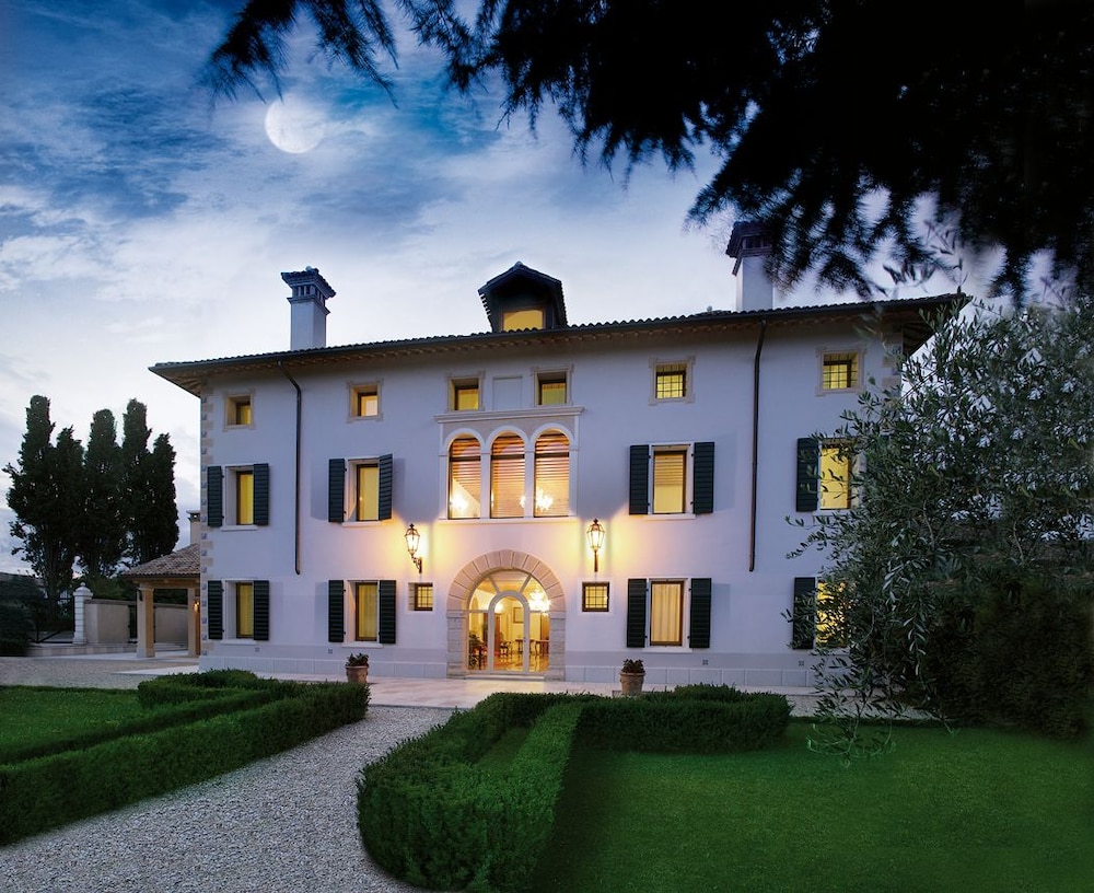 Villa Busta Hotel — hotel in Montebelluna