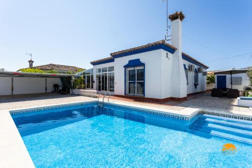 Frambuesa by Cadiz Time in Chiclana De La Frontera, Spain