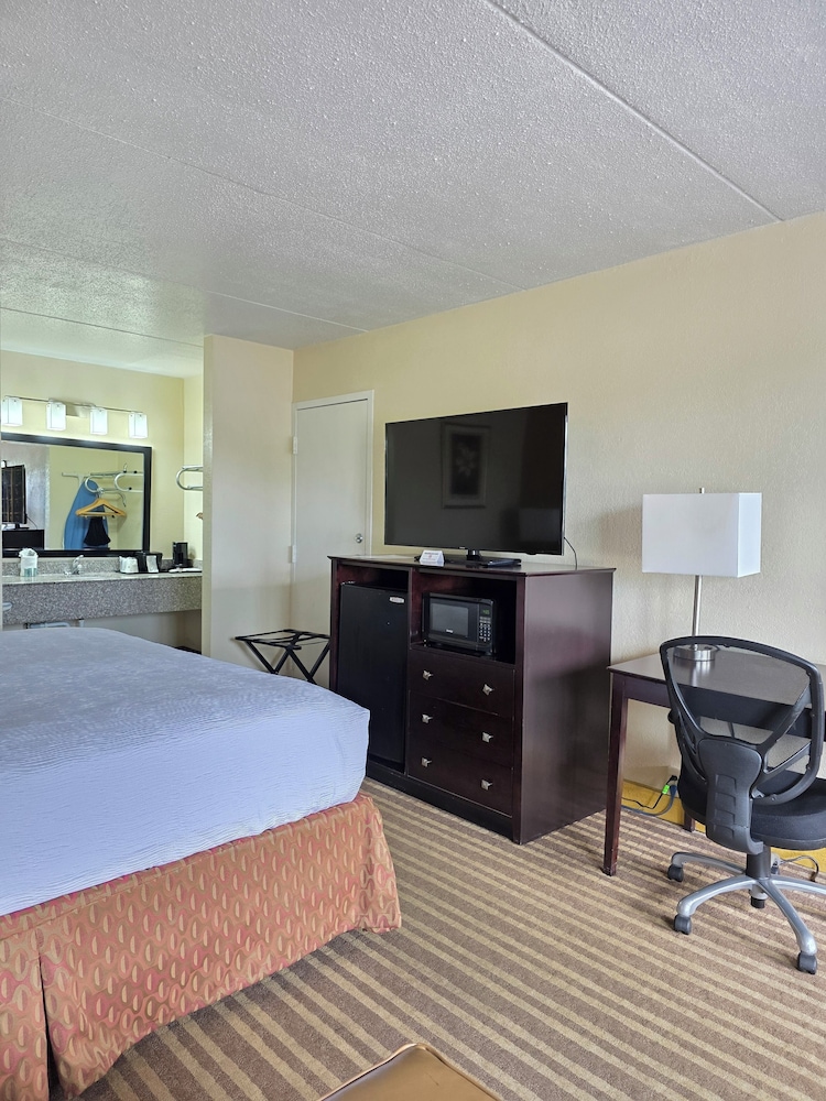 Heritage Inn Chattanooga - photo 6