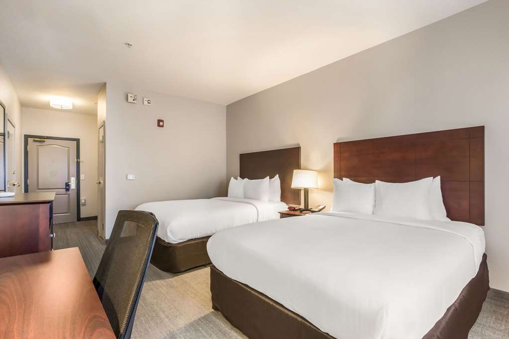 Comfort Inn & Suites Fairburn Atlanta Southwest - photo 8