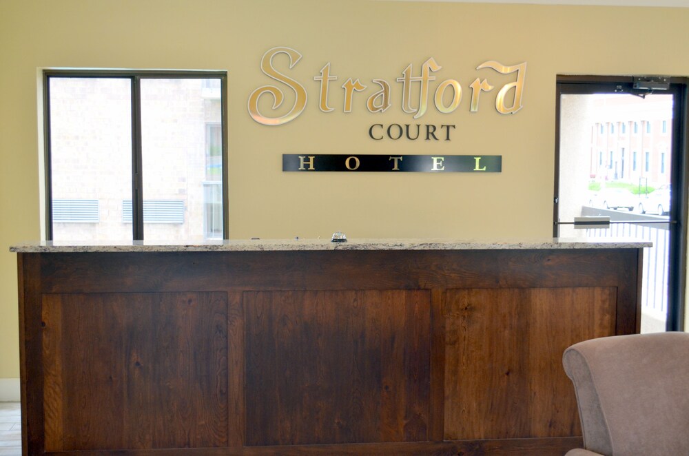 Stratford Court Hotel - photo 8
