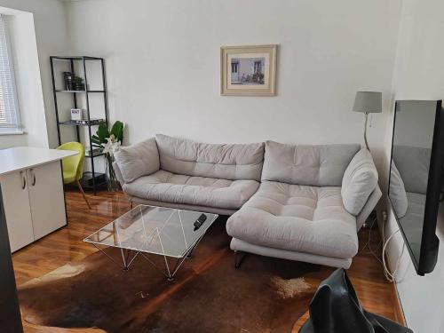 Two bedroom apartment in Dollis Hill — 4-Star Luxury Hotel in London, United Kingdom