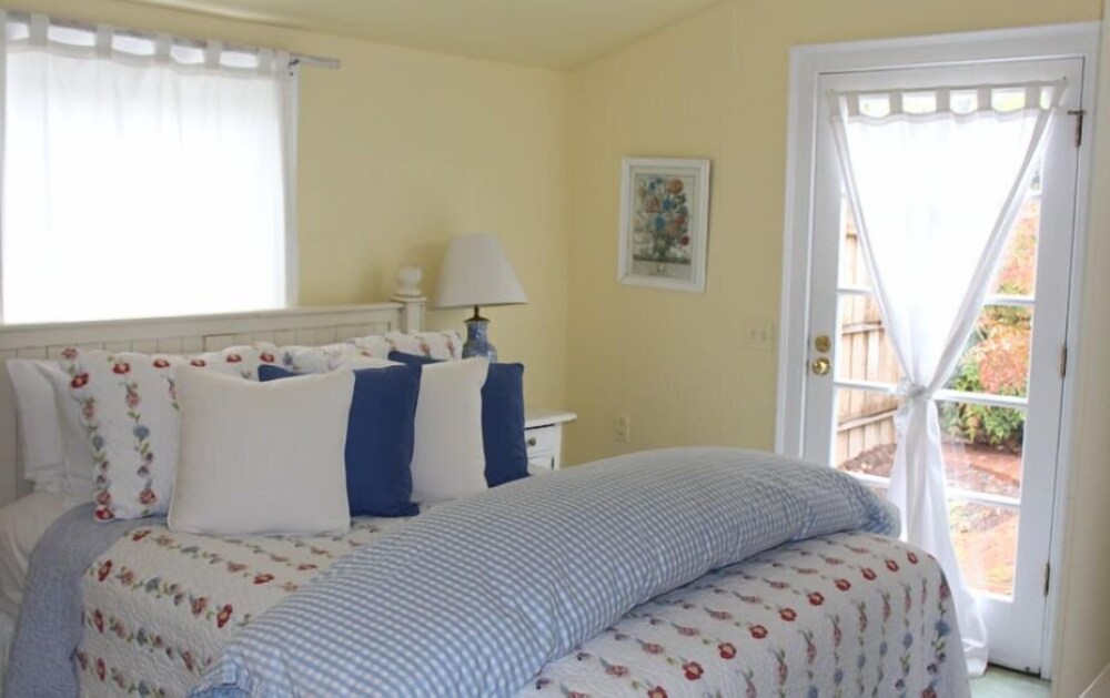 Hope and Glory Inn and Vineyard - photo 15