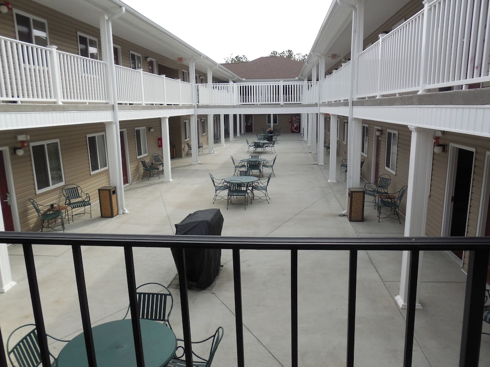 Affordable Suites Fayetteville - photo 27