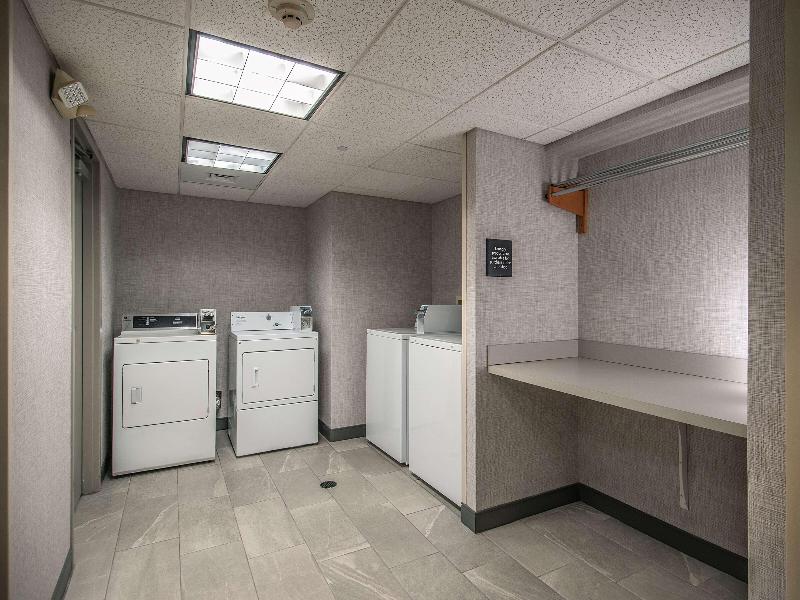 Hampton Inn & Suites Hazard - photo 12
