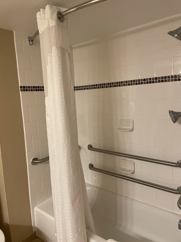 Holiday Inn Express Philadelphia Penns Landing by IHG - photo 34